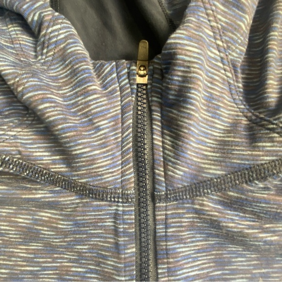 REI Blue Fitted Hoodie with Ribbed Sleeves Size Medium. - Picture 10 of 12